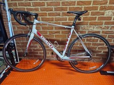 🏁 Giant Defy 3 Road Bike