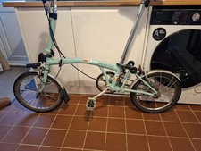 Classic Brompton Folding Bike – Turquoise Blue – 3-Speed – Recently Serviced