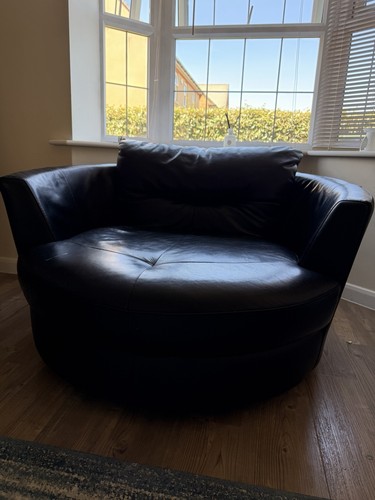 Black leather swivel tub - leather,