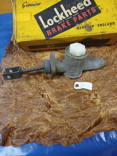 Lockheed brake master - 7/8",