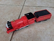 Thomas Trackmaster James Train