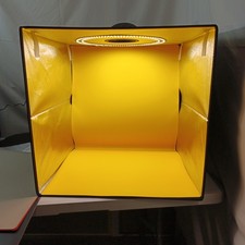 PULUZ 50cm Photo Studio Light Box 160 LEDs Dimmable + 12 Backdrops – New Other