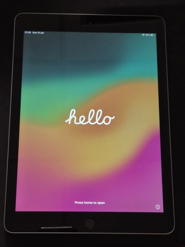 Apple ipad 6th - 6th, 32gb