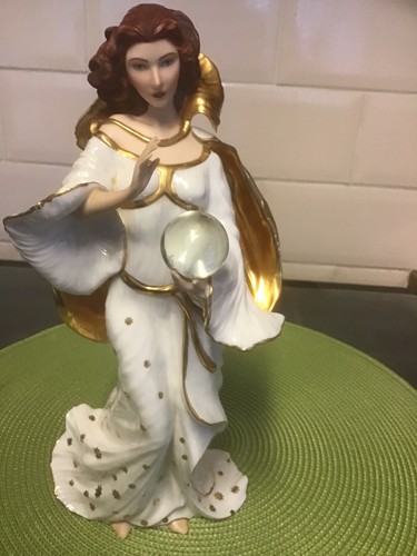Franklin mint destiny victoria - franklin,