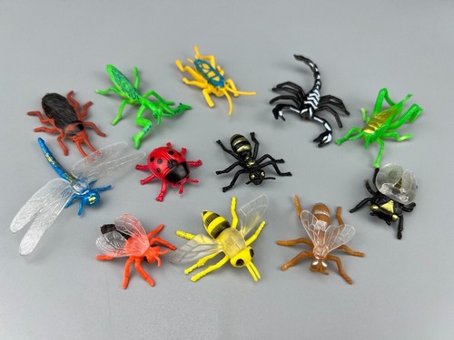 Mini insects bugs model - 12,