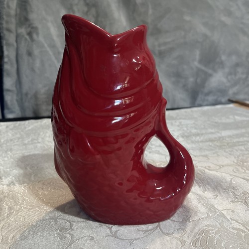 Gluggle jug gurgling - gurgling, fish