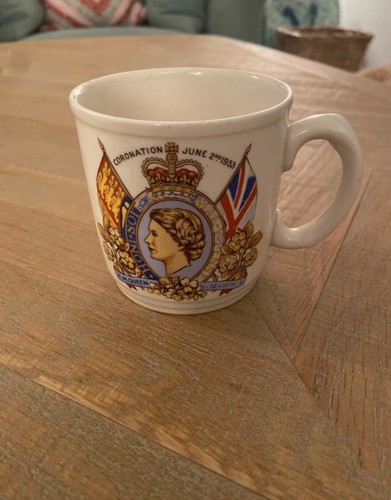 Commemorative mug queen - mug,