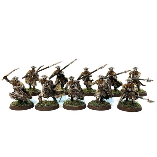 Mirkwood palace guard warriors - palace,