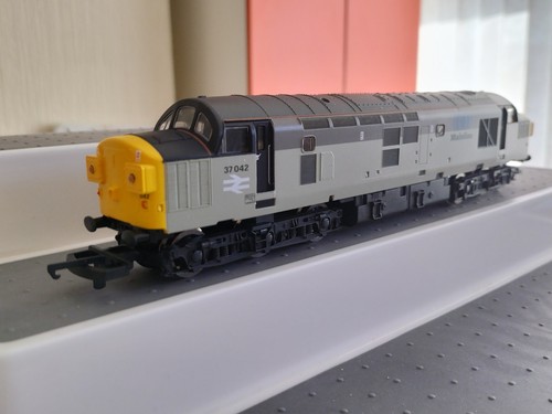 Lima guage class 37042 - 37,
