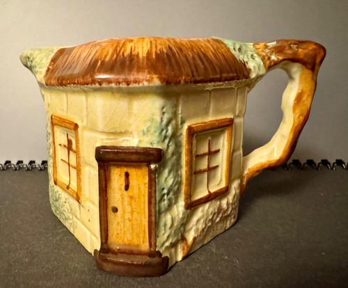 Vintage keele street pottery - keele,