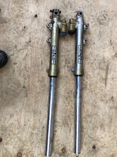 Suzuki rg500 rg400 - suzuki,