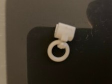 White  Clip Ring Roman Blind Safety Device - for 4mm Rod 