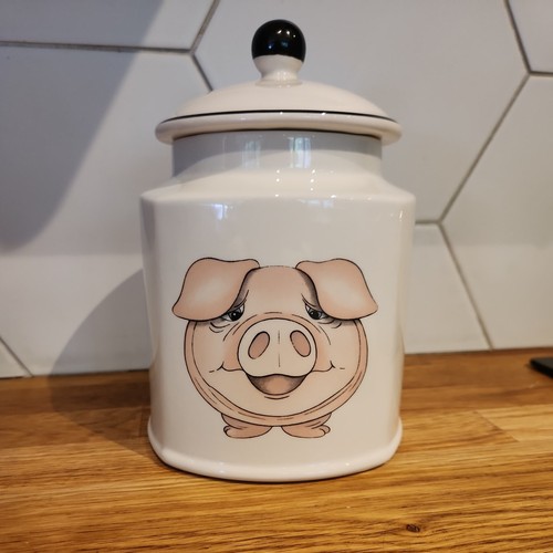 Arthur wood pig - wood,