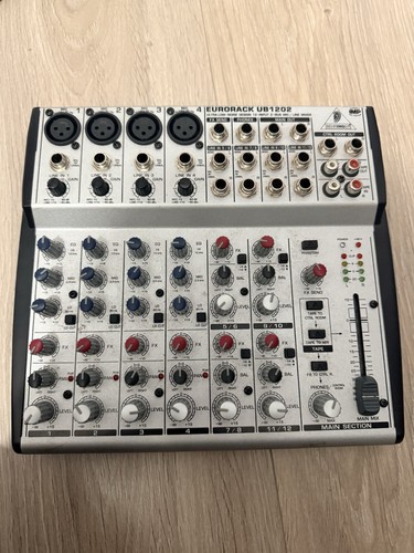 Behringer eurorack ub1202fx - behringer,