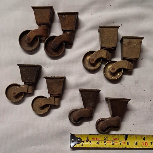 Pairs antique brass - x, of