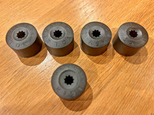 5 x GENUINE VW WHEEL NUT BOLT