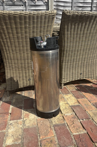 Corney corny cornelius keg - corney,