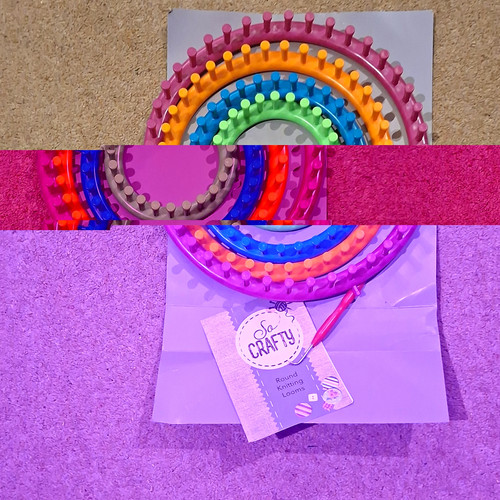 Crafty round knitting - so, loom
