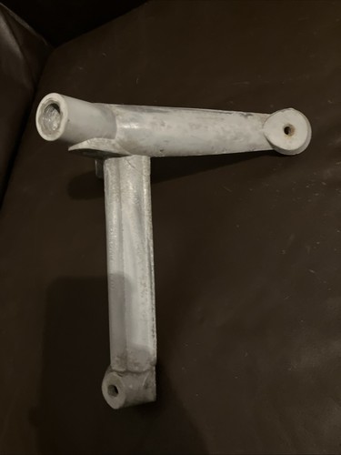 Coughtrie corner bracket - corner, light