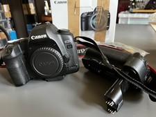 Canon EOS 5D Mark II 21.1MP
