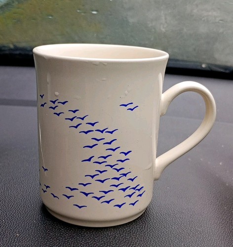 Vintage 1980 mug - mug, cream