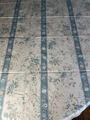 Vintage chintz chippendale - vintage,