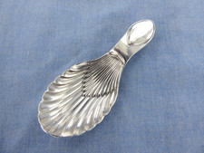 AN ANTIQUE STERLING SILVER