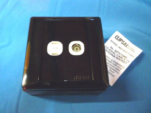 Clipsal 12v pin - pin, aerial