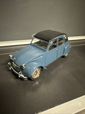Solido Citroën 2 CV 1/17