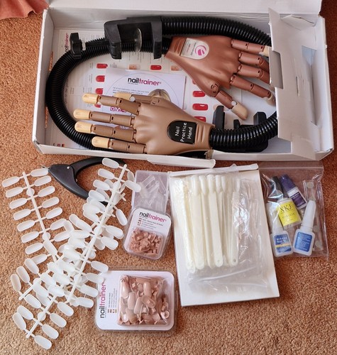 Nail trainer practice hands - trainer,