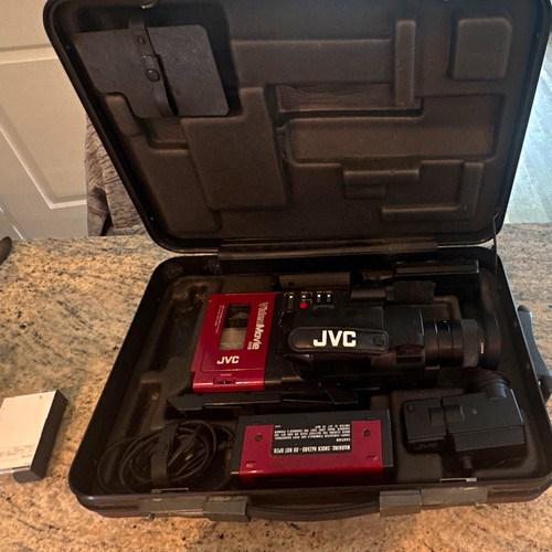 Jvc videomovie handheld - jvc,