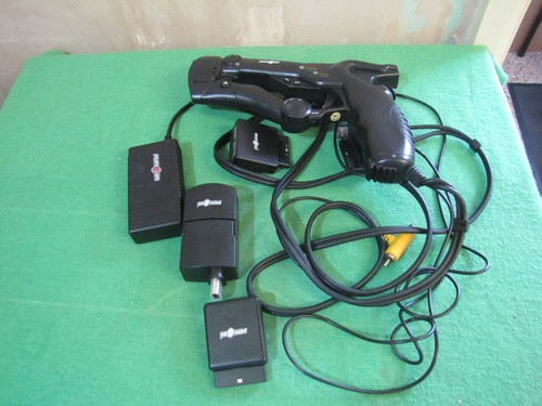 Game guncon light gun ps2 - on,