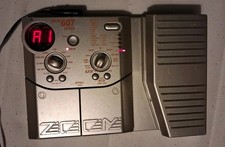 Zoom 607 Bass/Guitar  Effects