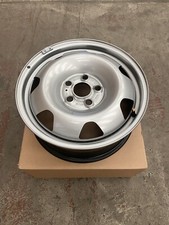 1 X  GENUINE 17” VW Transporter Steel Wheel 2012 - present