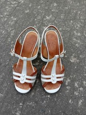 Chie Mihara cream white, tan