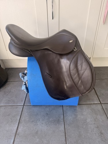 Thorowgood brown saddle - t6,
