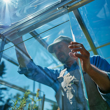 Replacement Toughened Greenhouse Glass 610 x 457mm - Durable & Crystal Clear