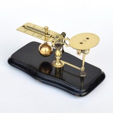 Very rae Antique French letter scale