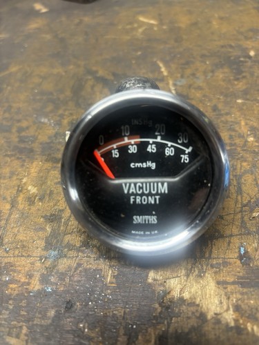 Smiths vacuum gauge - smiths,