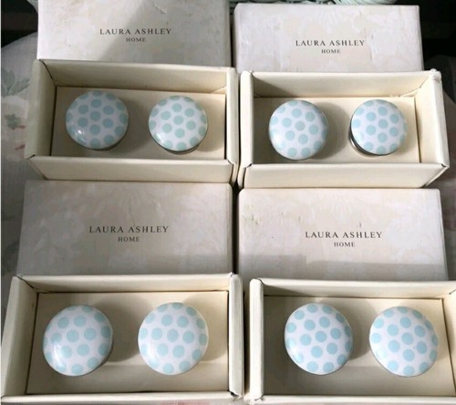 Bnwt laura ashley - laura,