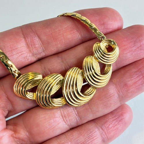 Avon vintage necklace gold - avon,
