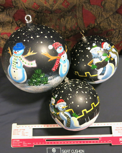 Xmas jumbo bauble - 3,