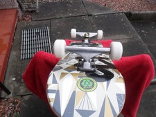 Complete skateboard custom