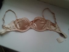 AGENT PROVOCATEUR SUPER RARE PEACH JILLY 90% SILK  BRA 34B BNWT