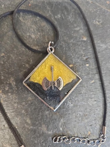 Double head viking axe - , pendant