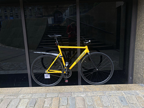 Unknown fixed gear bike