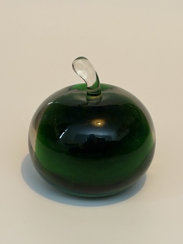 Green apple paperweight - apple,