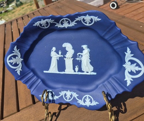 Wedgwood blue jasperware - wedgwood,