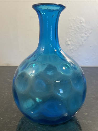 Peacock blue glass dimpled - blue,