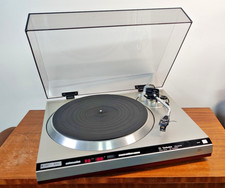 Technics SL-1500 MK2 Turntable